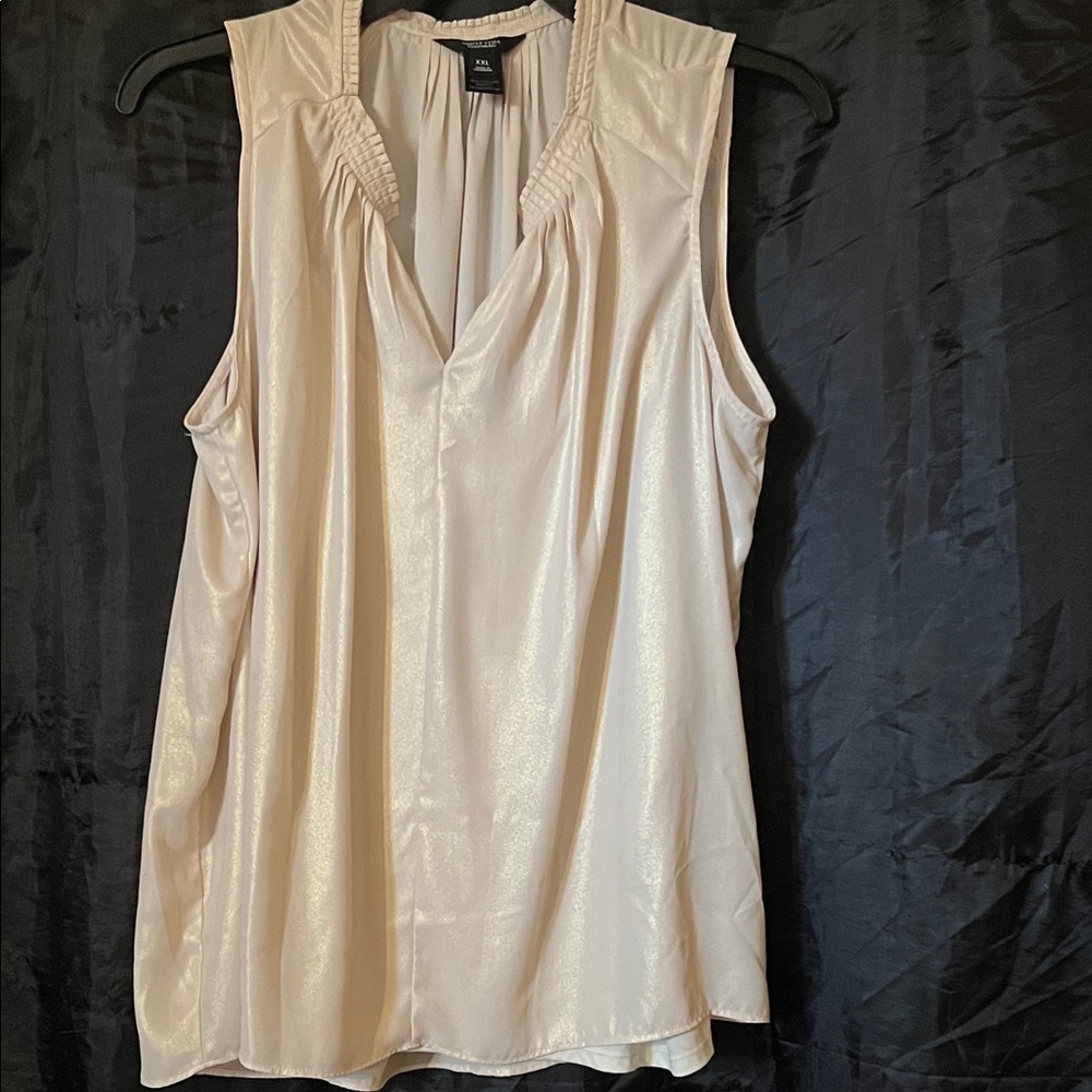 Simply Vera Vera Wang Cream Satin V-Neck Sleeveless Camisole